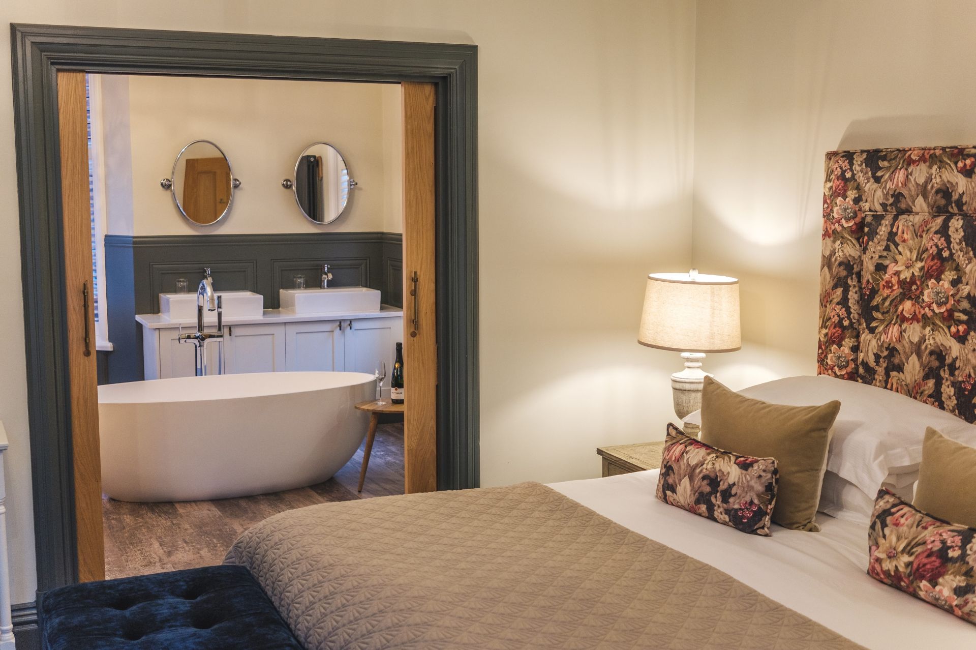 Castle Suite page link