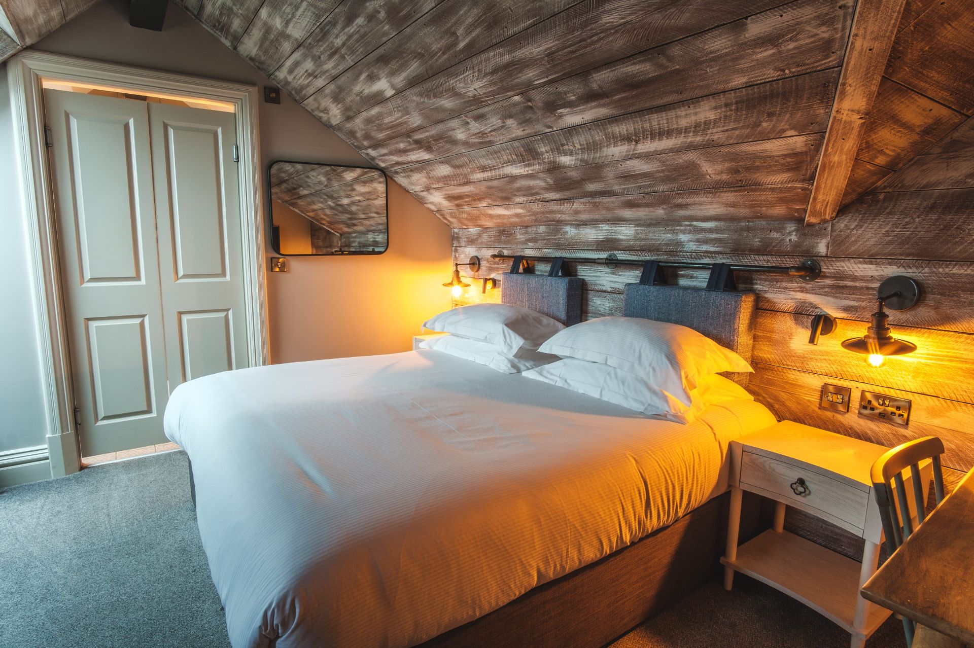 Coast Room page link